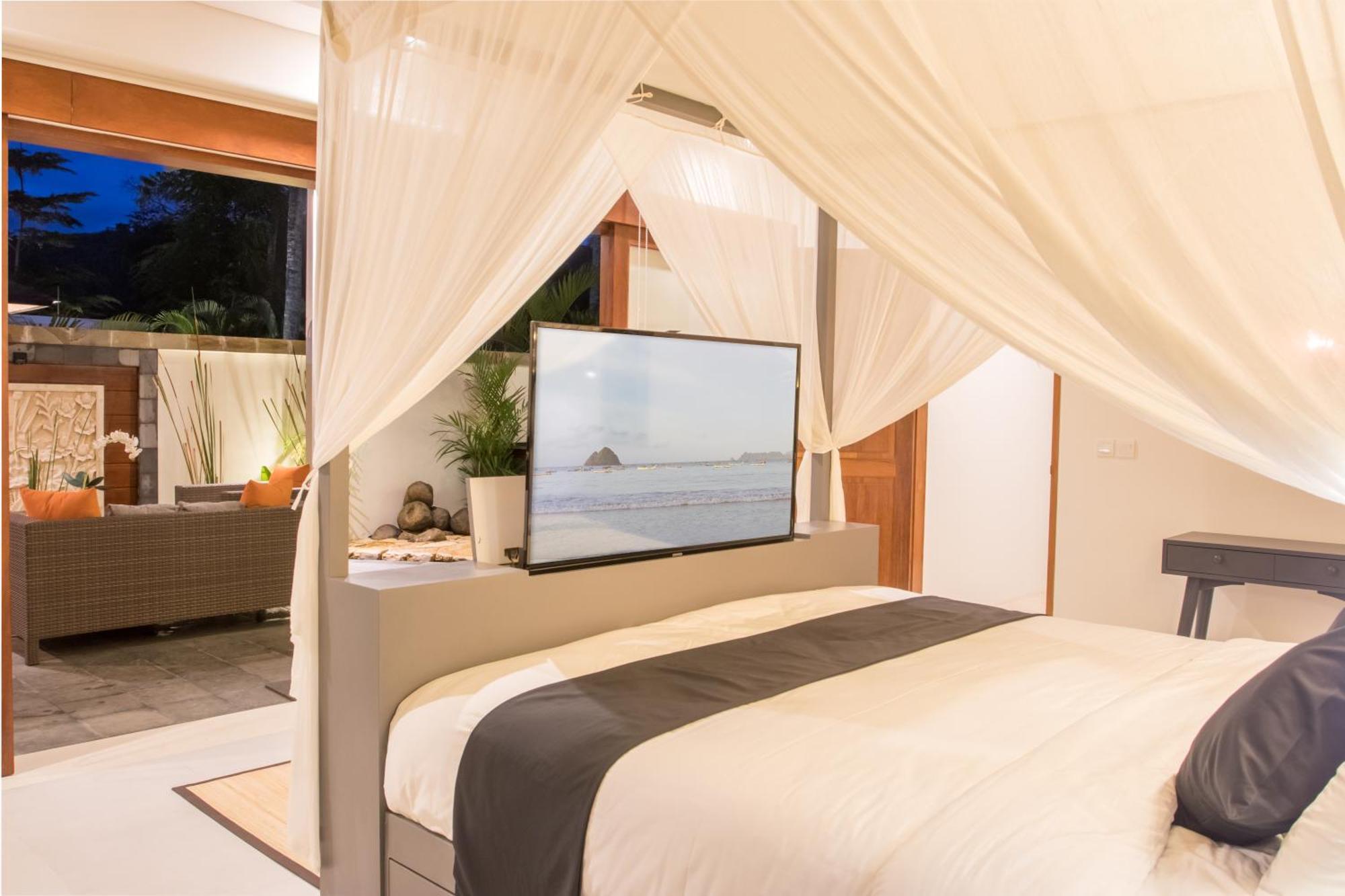 Tropik Resort Lombok Selong Belanak Exterior photo