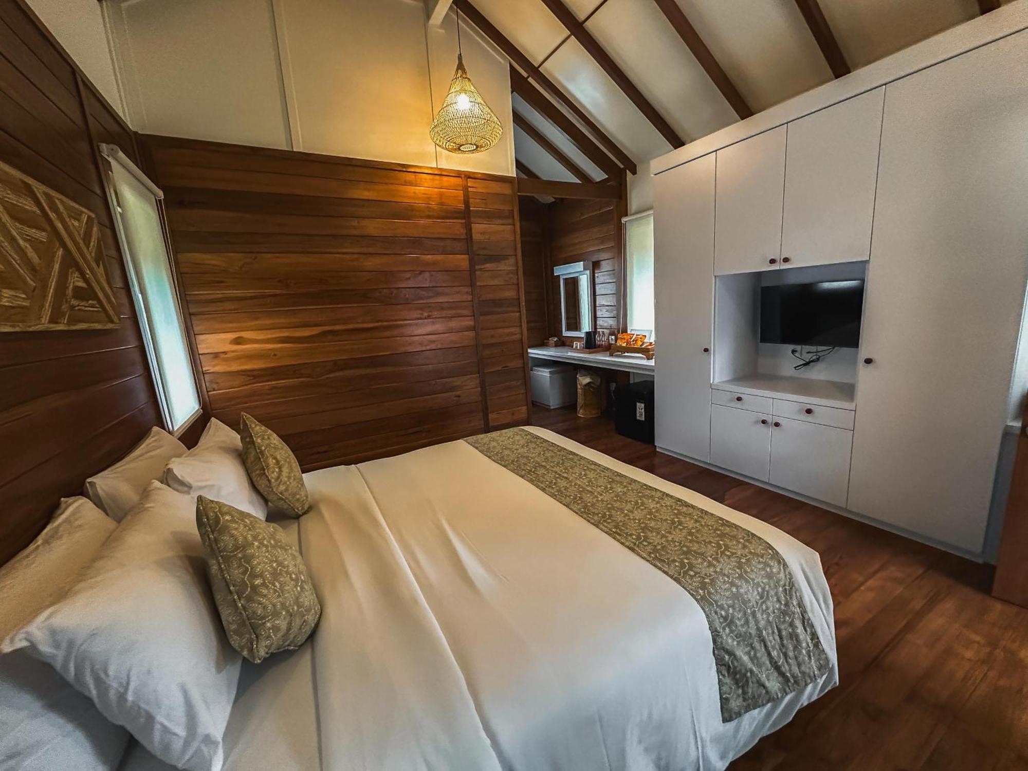 Tropik Resort Lombok Selong Belanak Exterior photo