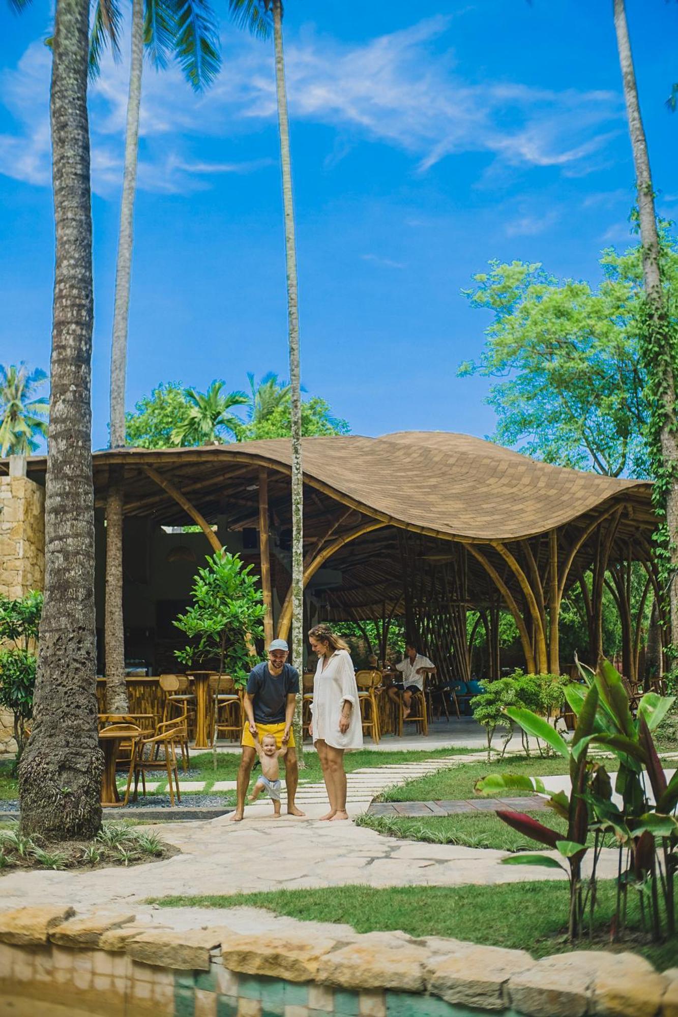 Tropik Resort Lombok Selong Belanak Exterior photo